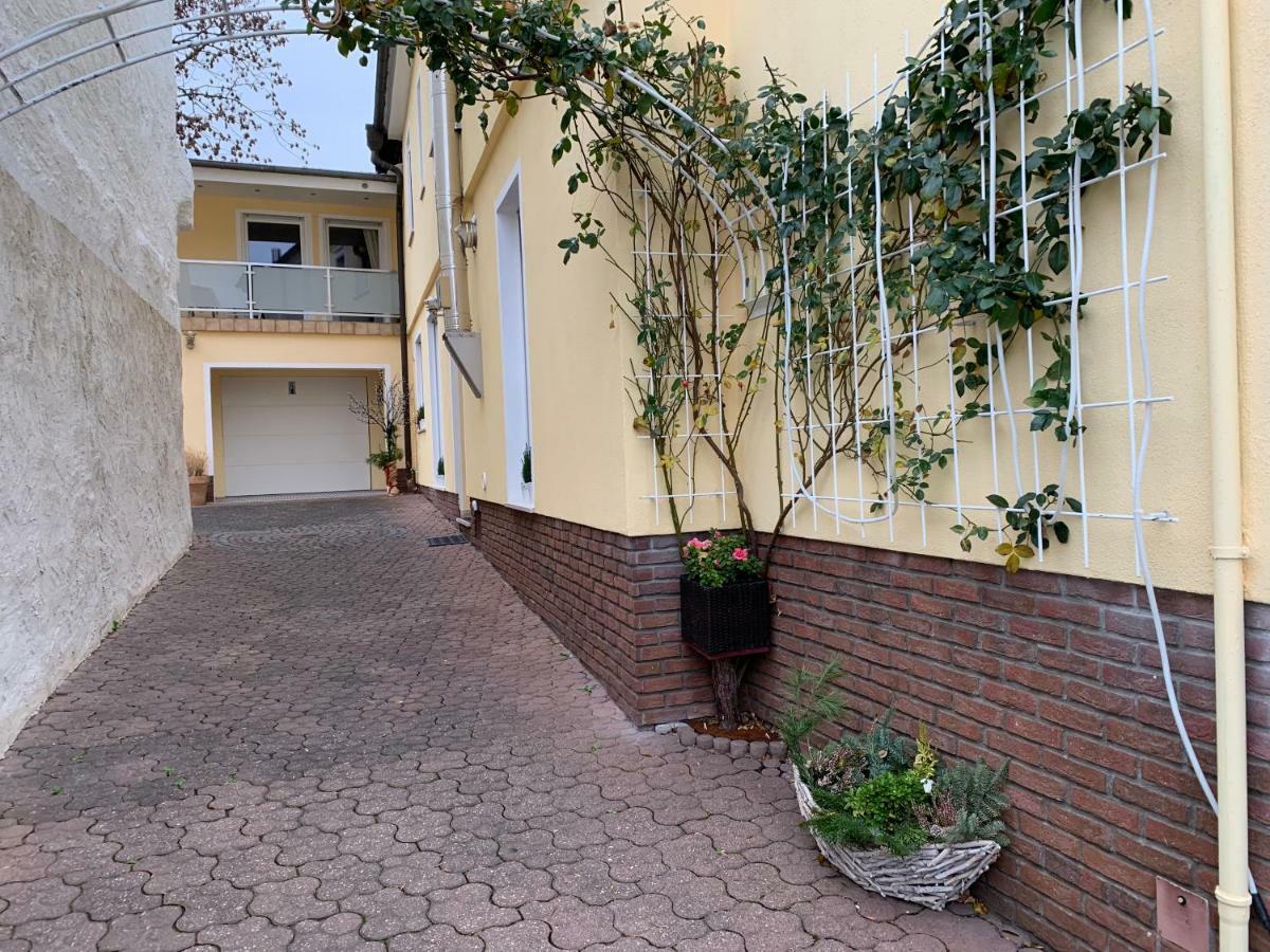 Apartment Fronhof 3 Nierstein